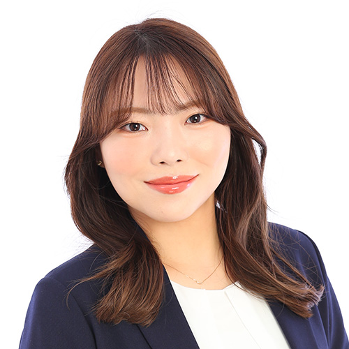 石川 奈穂 氏